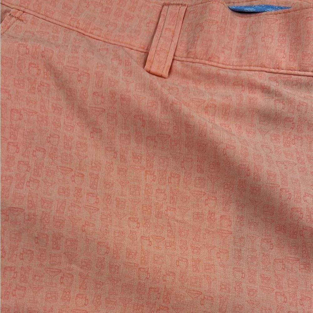 Peter Millar coral color 10” shorts size 35 - Picture 4 of 7